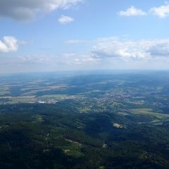 Flugwegposition um 12:38:59: Aufgenommen in der Nähe von Okres Český Krumlov, Tschechien in 1534 Meter